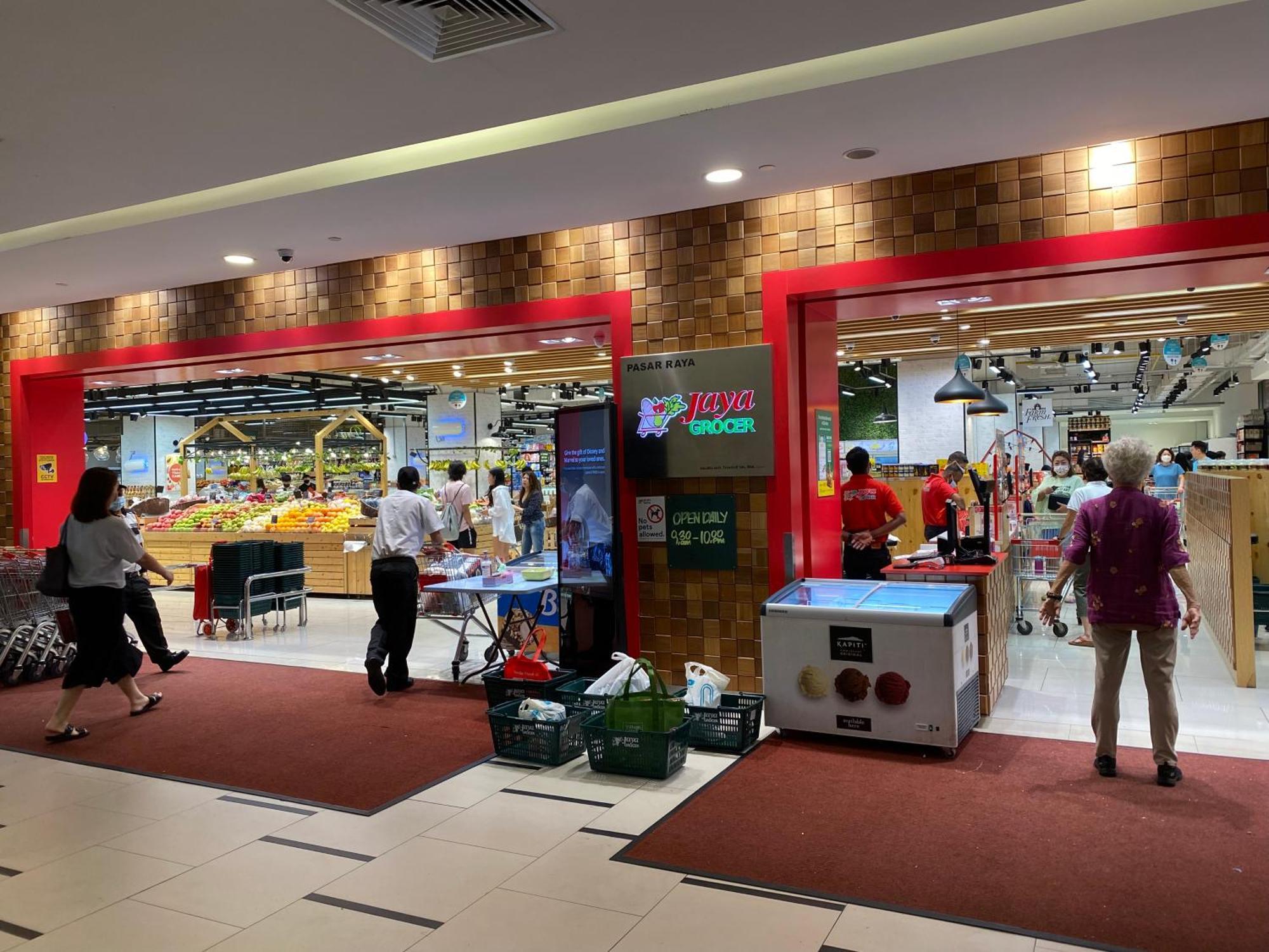 Pangsapuri Arcoris Mont Kiara Facehome