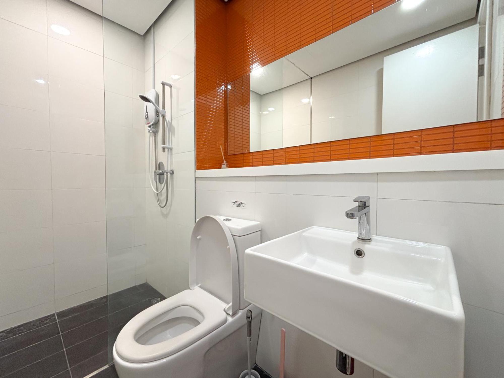 Pangsapuri Arcoris Mont Kiara Facehome